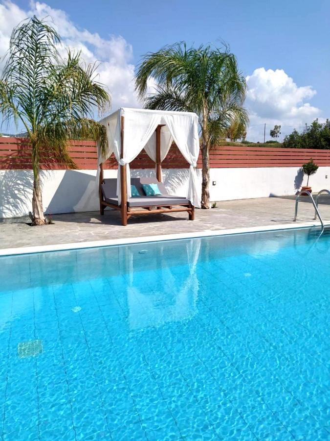 Dorieus Villa Lakhania Extérieur photo